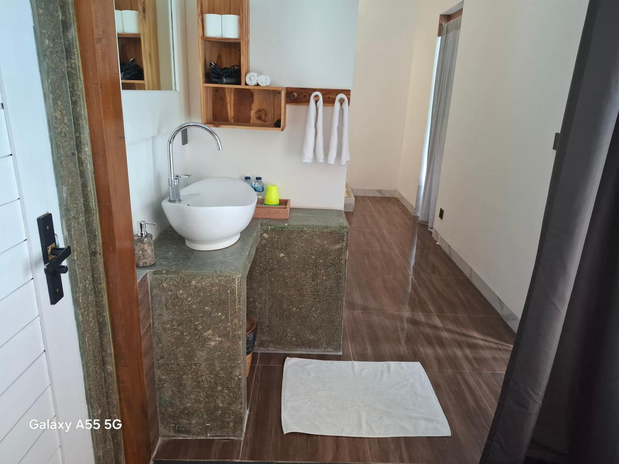 Villa Giyor Lembongan Dış mekan fotoğraf